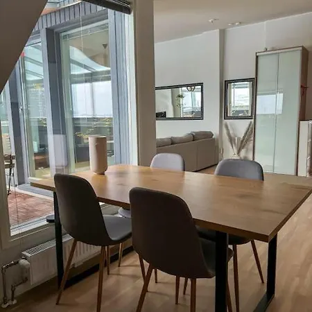Private Rooftop With Sauna In The City Centre *